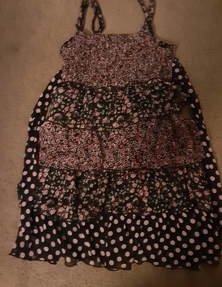 Girls dress